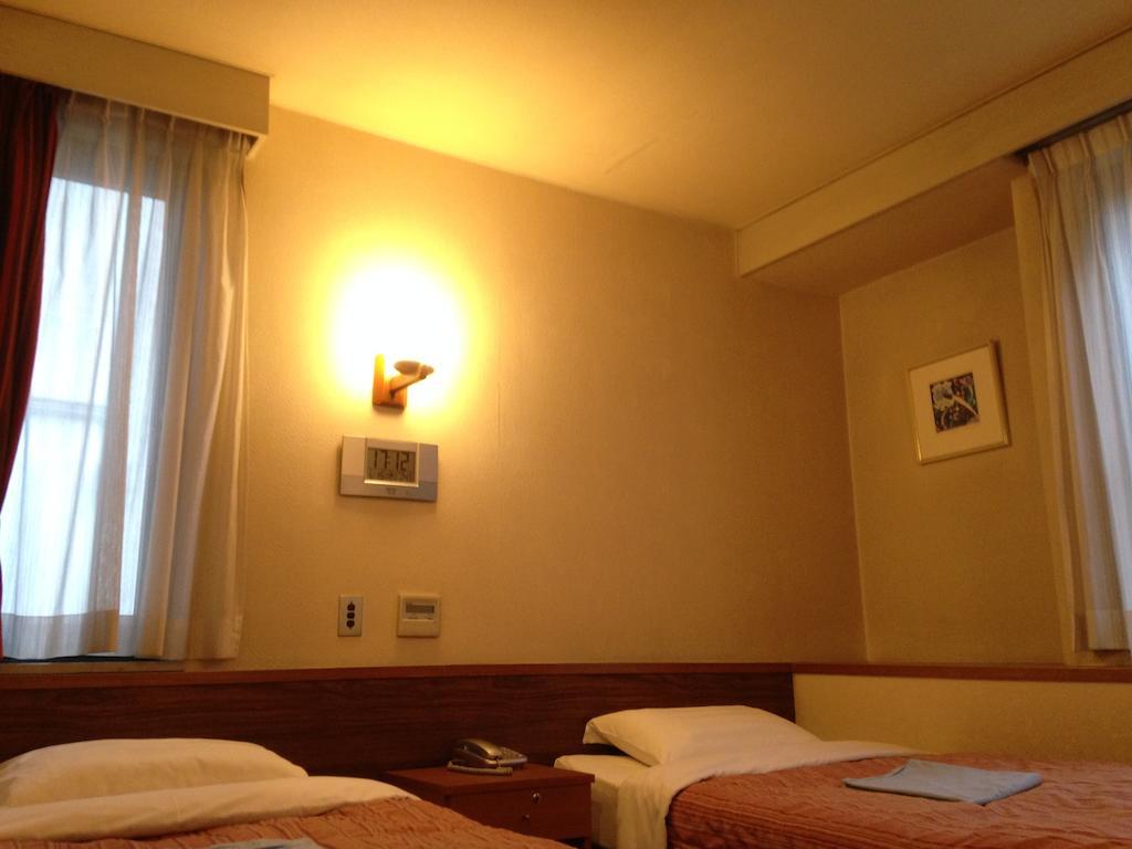 Tourist Hotel 도쿄 객실 사진